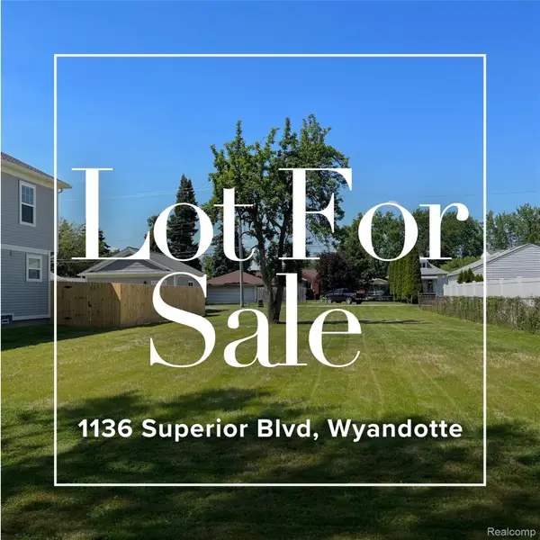 1136 Superior Boulevard, Wyandotte, MI 48192