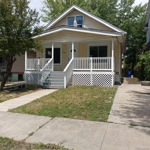 6624 SW Barton Street, Wyandotte, MI 48210