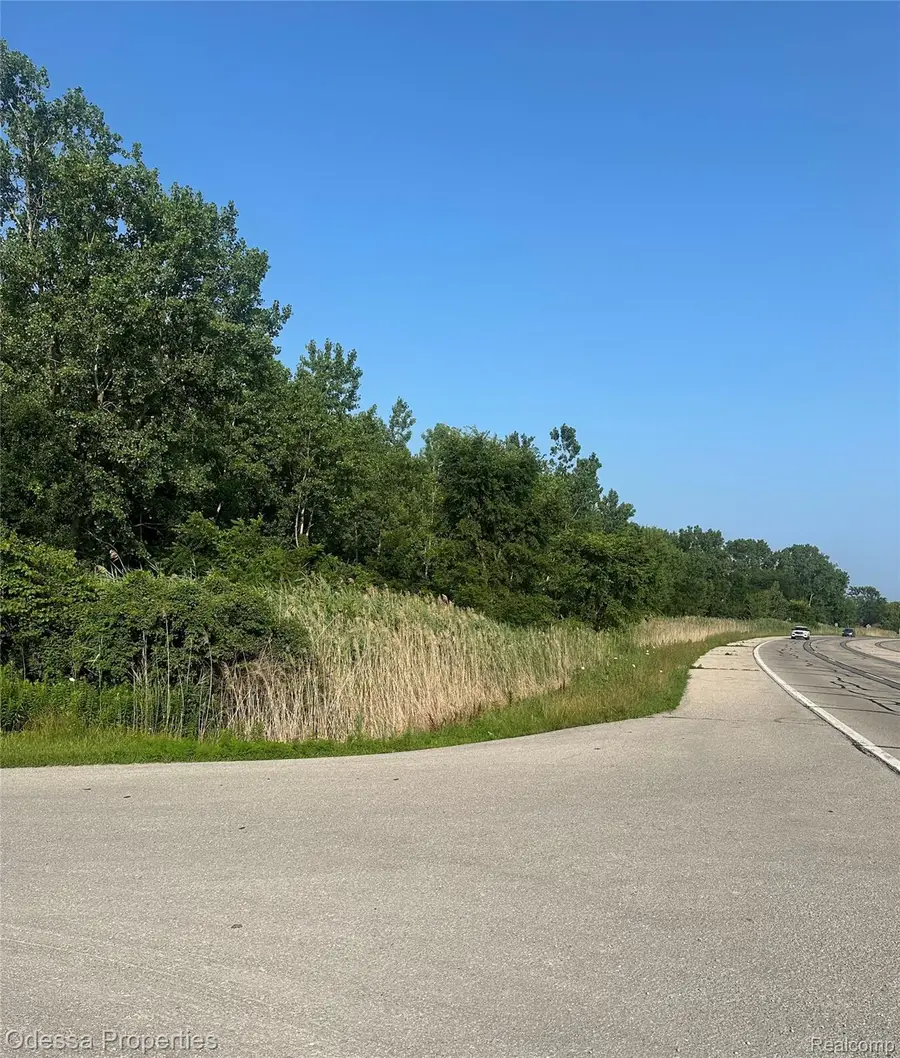 000 Farwell Street, Chesterfield, MI 48047 - #2