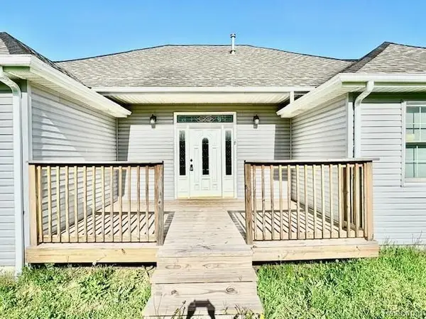 2095 M 140, BentonHarbor, MI 49022