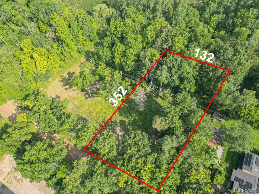 7230 Walnut Lake Rd - Lot 2 Road, West Bloomfield, MI 48323 - #2