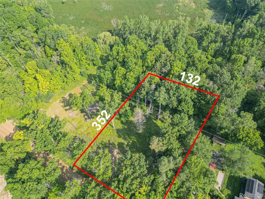 7230 Walnut Lake Rd - Lot 2 Road, West Bloomfield, MI 48323 - #3