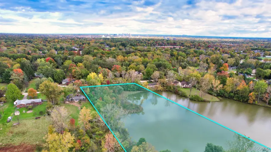 28181 Rollcrest, Farmington, MI 48334 - #2