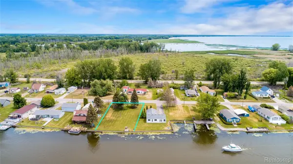 1840 S Riverside Drive, AuGres, MI 48703