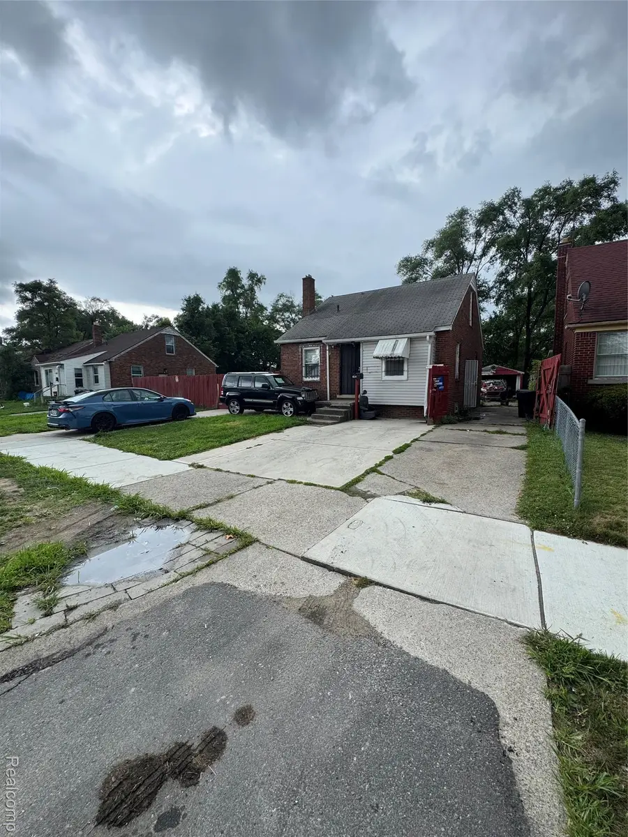 13469 Dwyer Street, Hamtramck, MI 48212 - #3