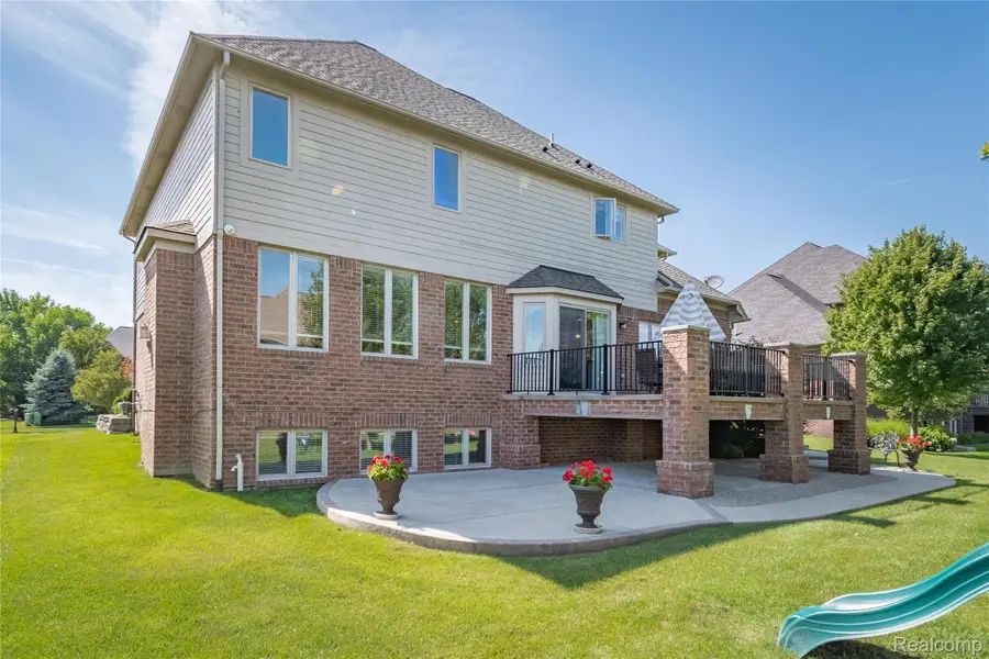 55712 Glenbrooke Drive, Shelby, MI 48316 - #2