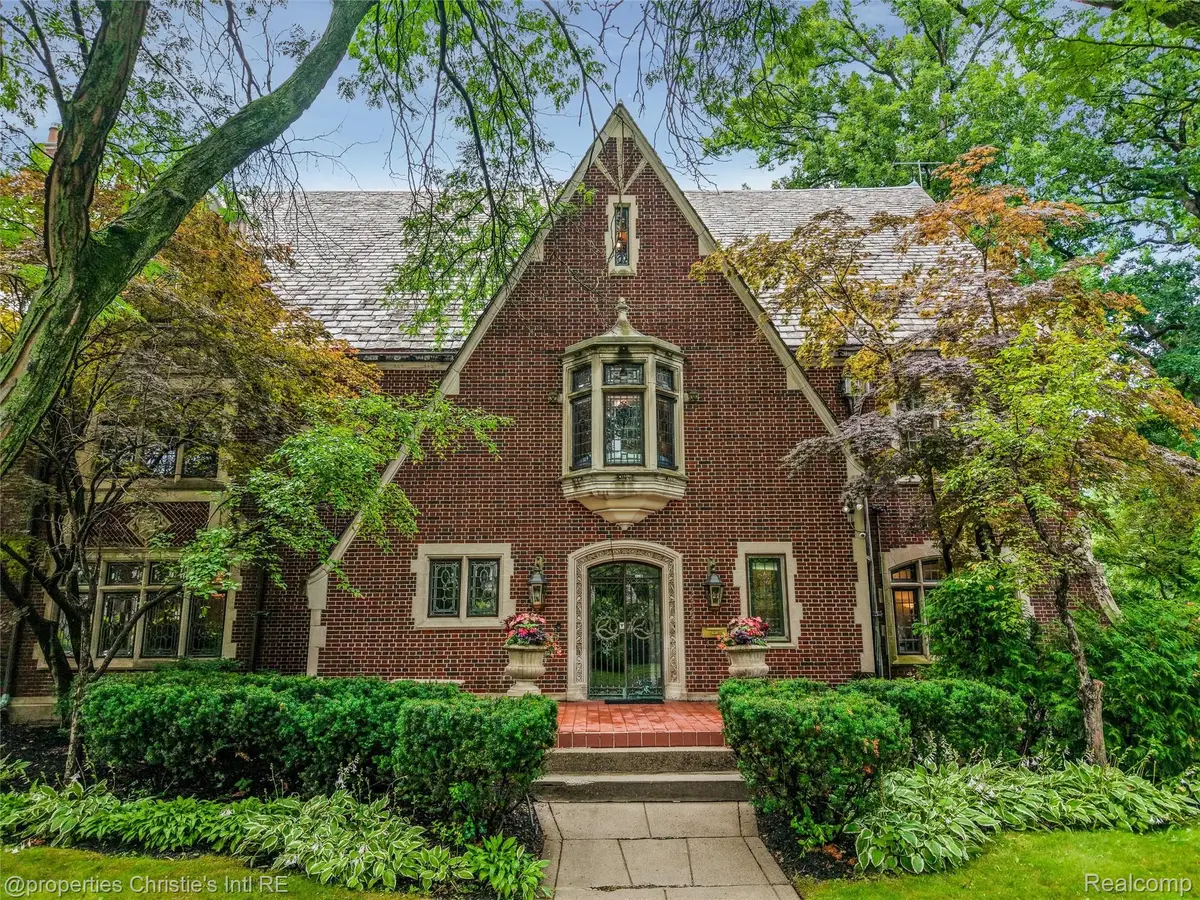 19391 Suffolk Drive, Detroit, MI 48203 - #1