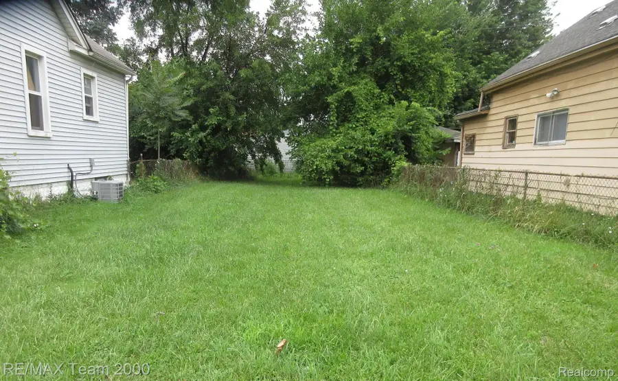 4242 7th Street, Ecorse, MI 48229 - #2