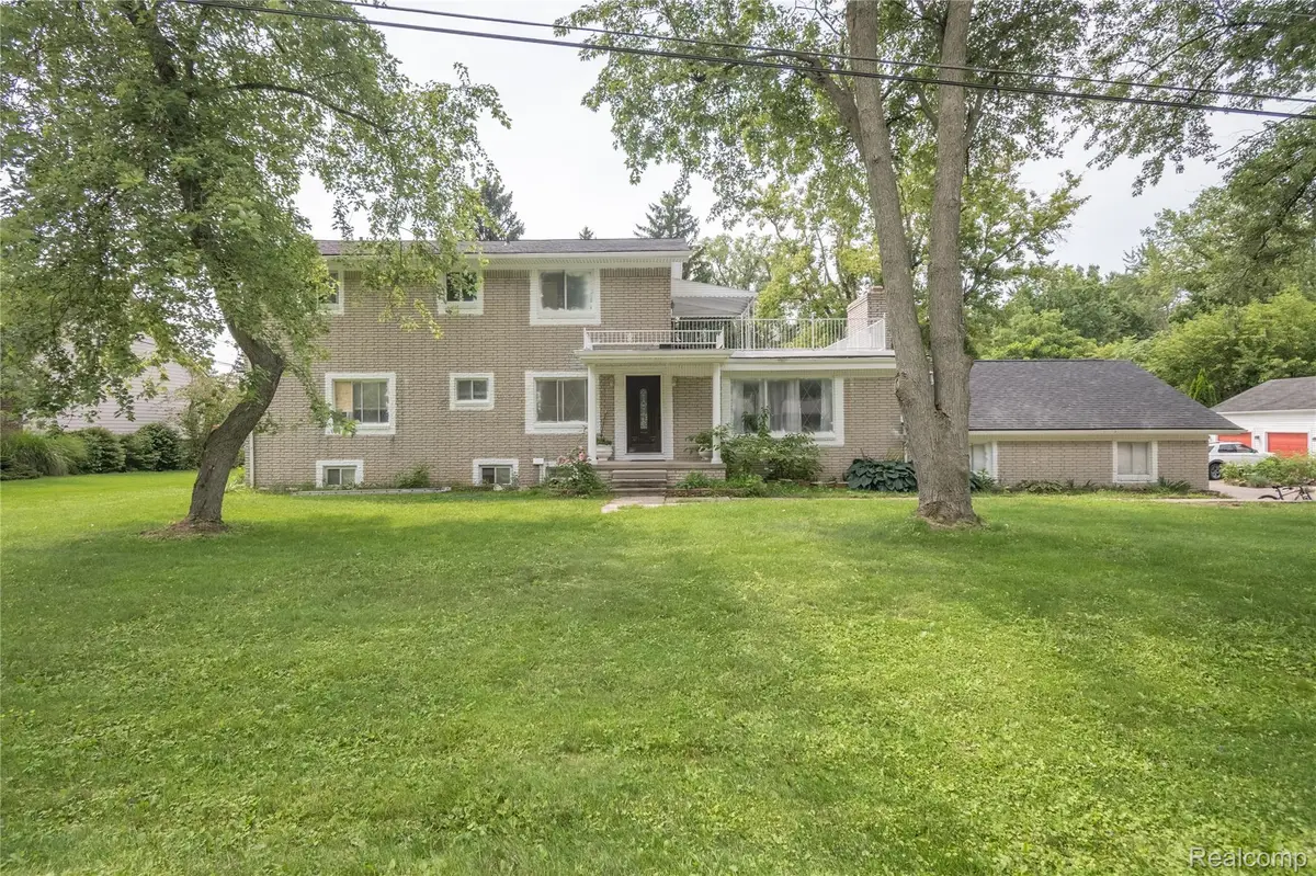 30853 Rockdale Avenue, Farmington, MI 48336 - #1