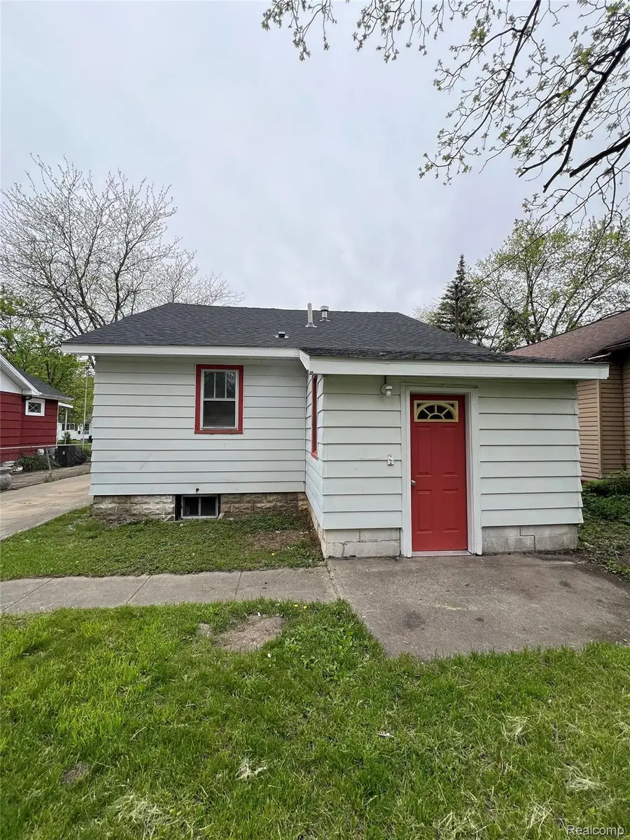 222 Borland Court, Saginaw, MI 48602 - #2