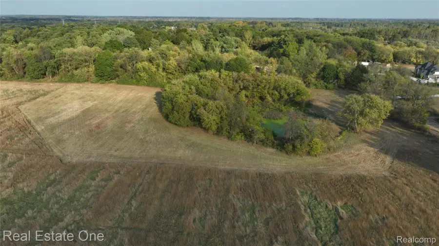 000 Parks, Oakland, MI 48363 - #2