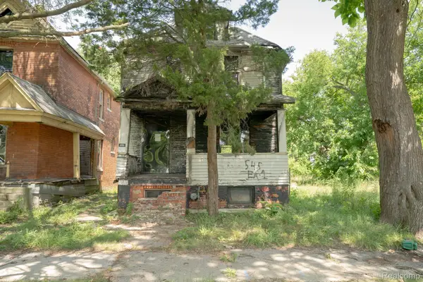 545 Rosedale Court, Detroit, MI 48202