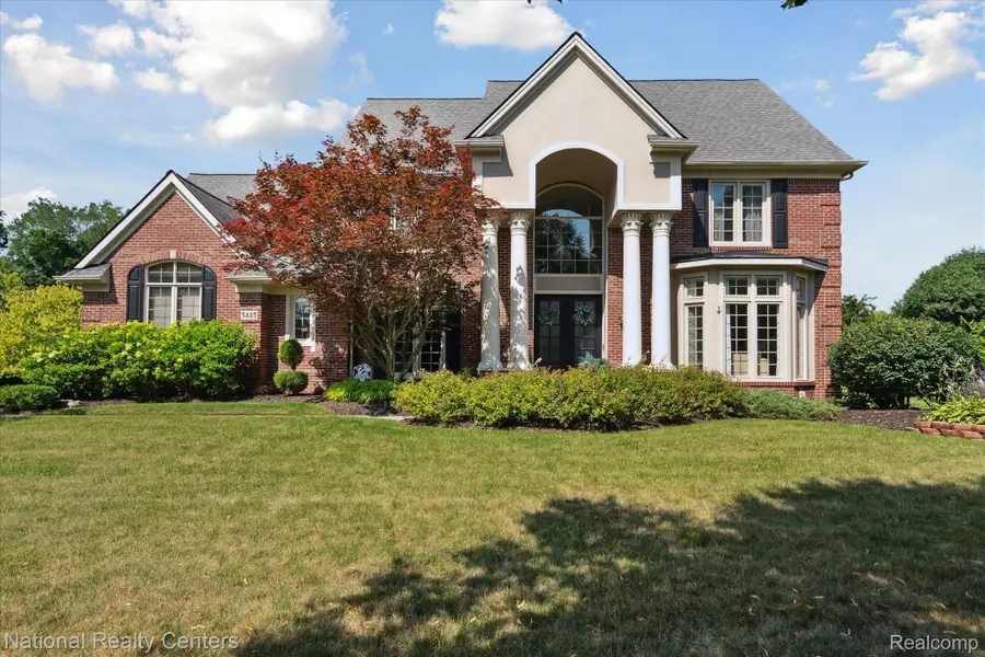 5885 Fairborn, Canton, MI 48187 - #3