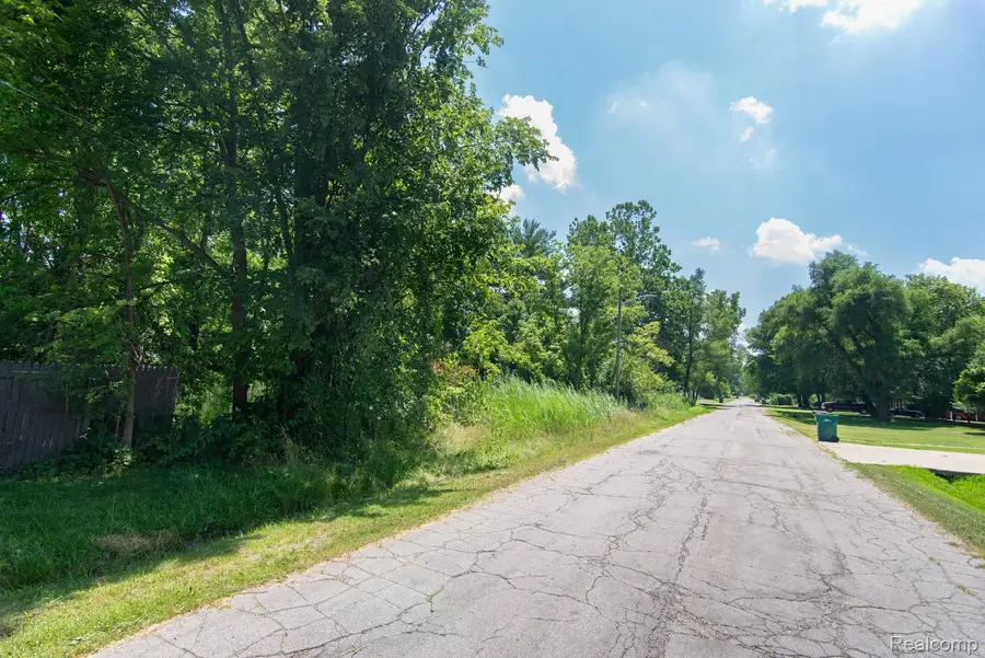 Lot 107 Hollywood, Romulus, MI 48174 - #3