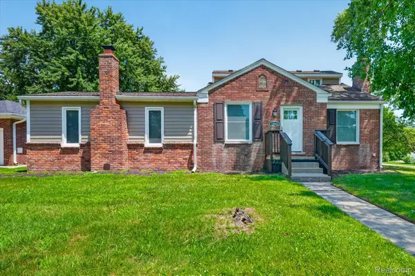 18902 Westmore Street, Livonia, MI 48152