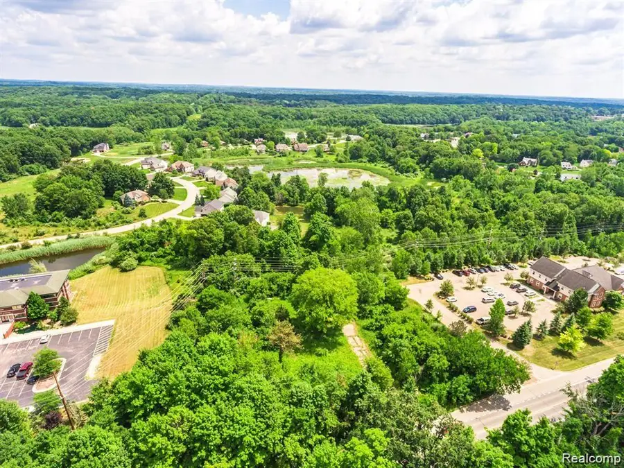 1646 N Milford Road, Milford, MI 48381 - #2