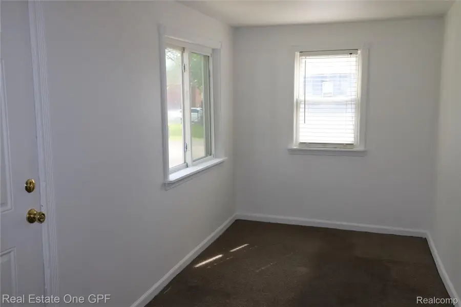 7052 Rivard Avenue, Warren, MI 48091 - #3