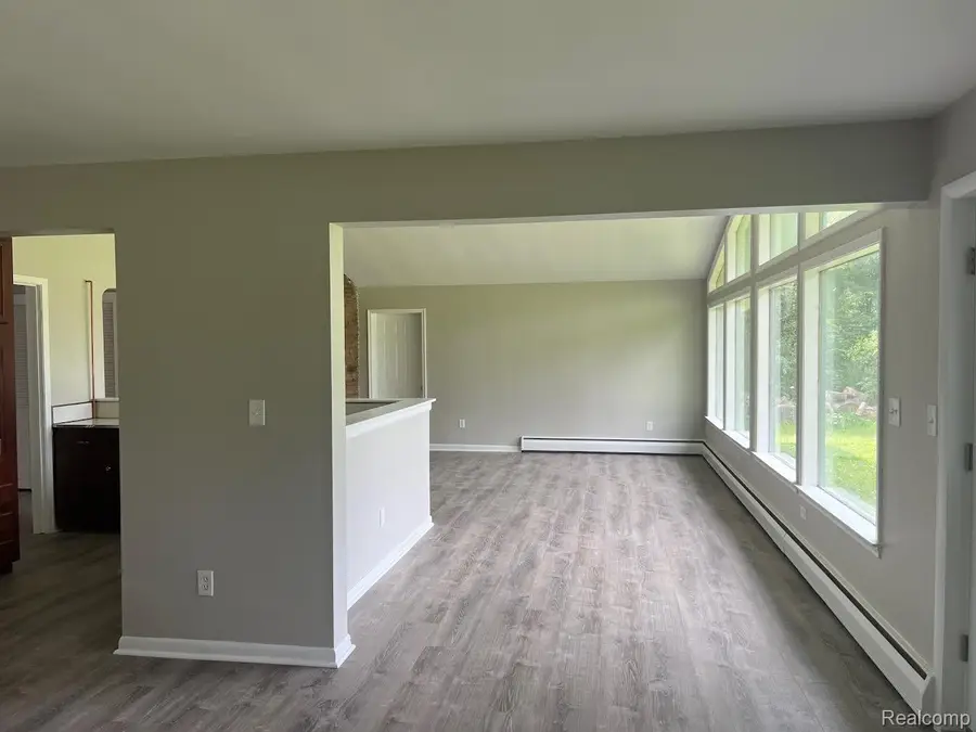 12000 Inkster Road, Romulus, MI 48174 - #3