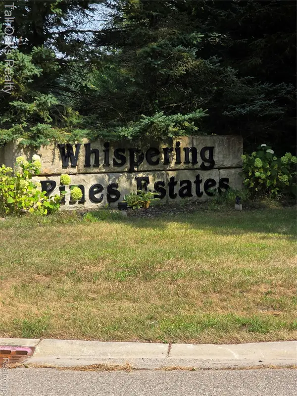 1441 Candace Drive, Lapeer, MI 48446
