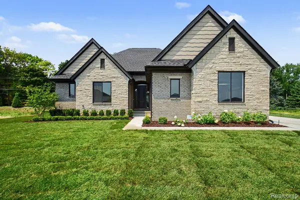 56211 Stone Falcon Drive, ShelbyTwp, MI 48315