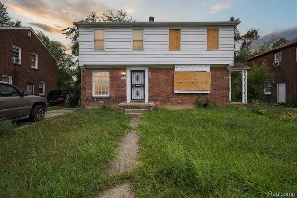 19389 Hoover Street, Detroit, MI 48205