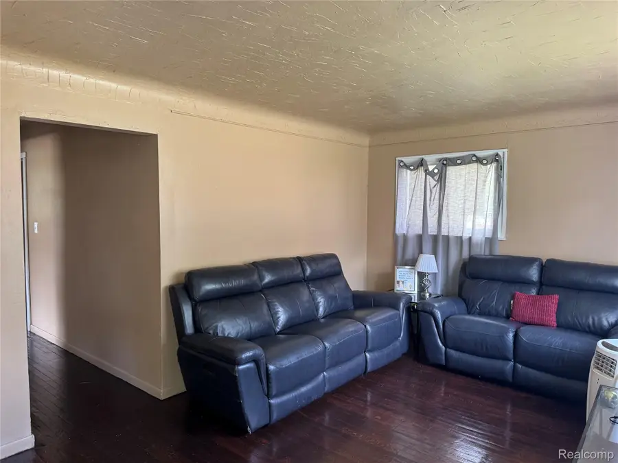 8103 Fielding Street, Detroit, MI 48228 - #2