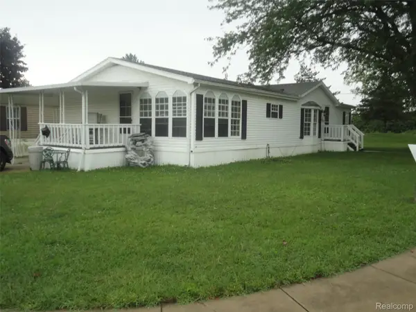 251 Inverness, Temperance, MI 48182