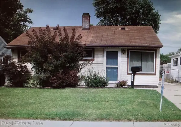 8279 Elm Street, Taylor, MI 48180