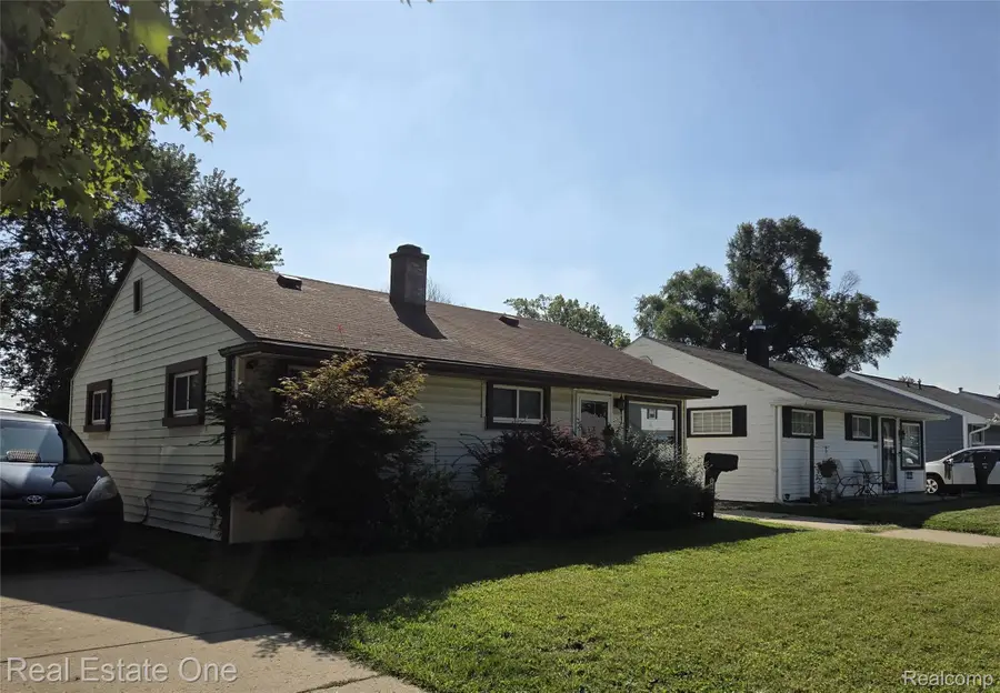 8279 Elm Street, Taylor, MI 48180 - #3
