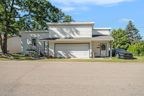 1734 Forest Road, Harrison, MI 48625