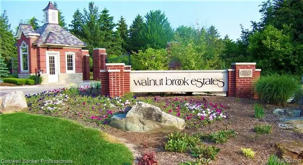 2530 South Boulevard W, RochesterHills, MI 48309