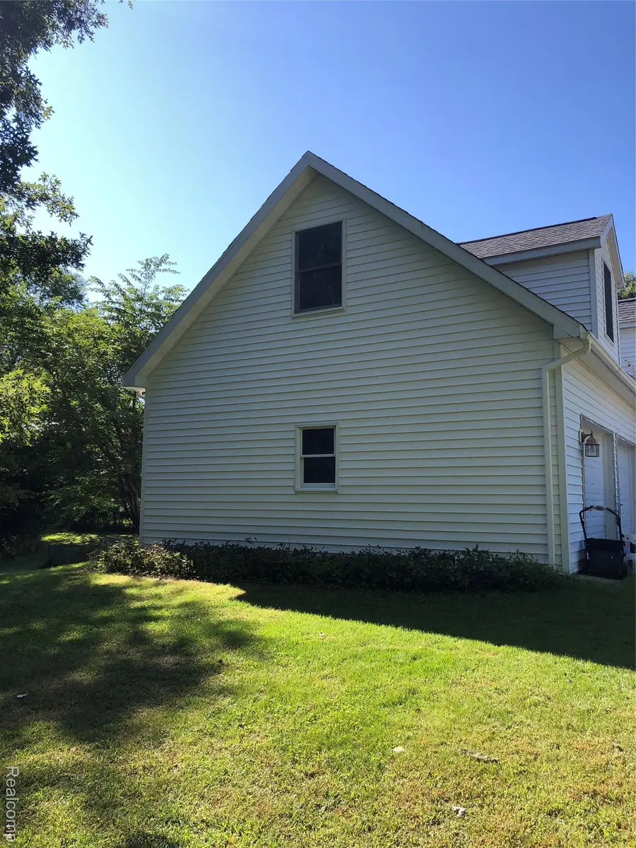 8300 Wiggins Road, Howell, MI 48855 - #2