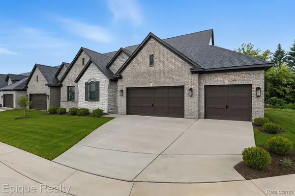 3362 Cornerstone Drive, LakeOrion, MI 48360