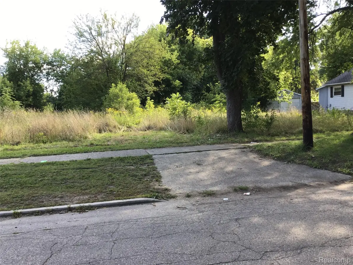 1823 Ring Street, Saginaw, MI 48602 - #1