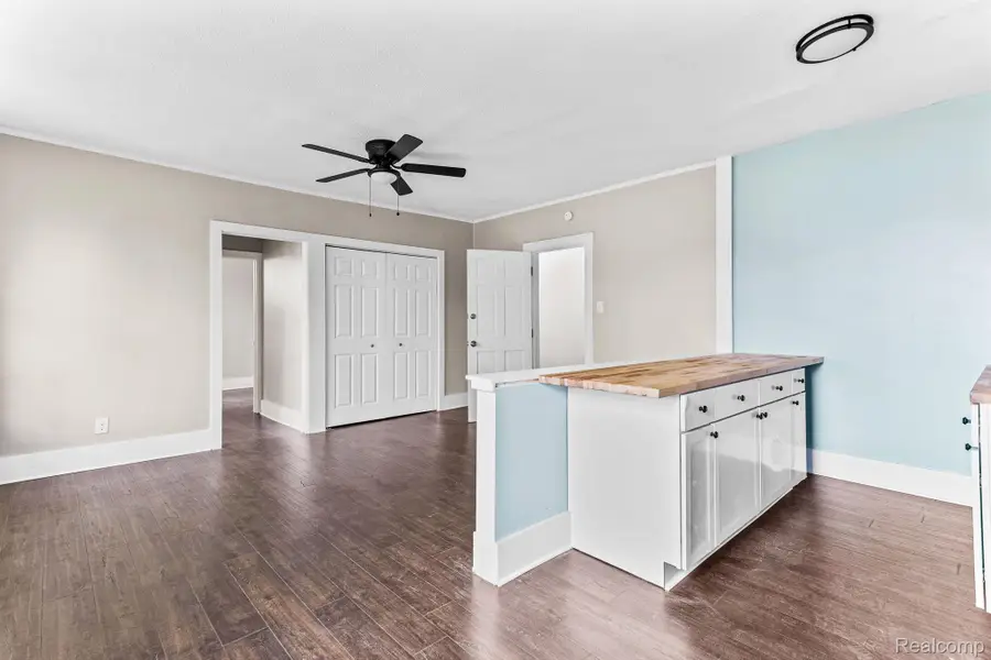 3550 Montclair Street, Detroit, MI 48214 - #2