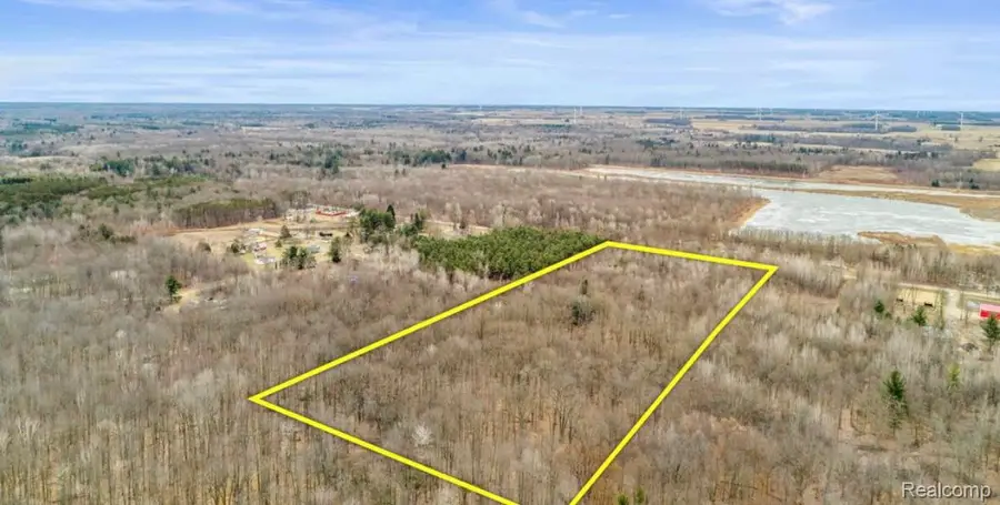 9473 E Broomfield Road, Chippewa, MI 48858 - #3