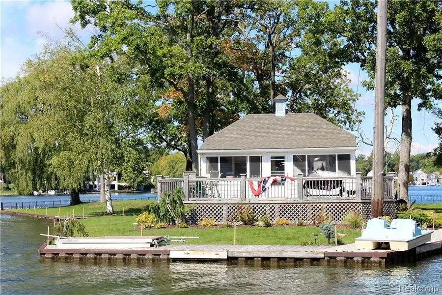 752 Preston Island, Orion, MI 48362 - #2