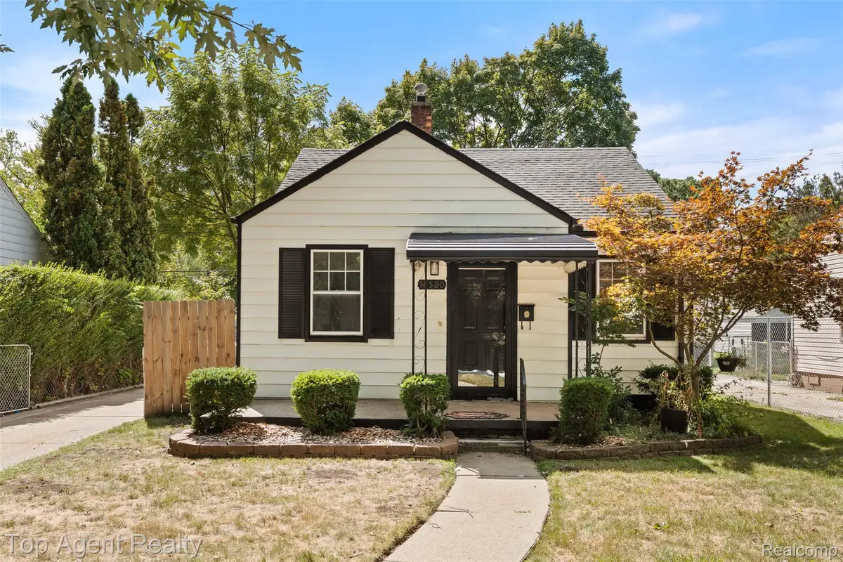 18580 Washtenaw Street, Harper Woods, MI 48225 - #1