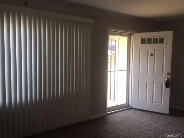 21801 Shakespeare Avenue, Eastpointe, MI 48021 - #2