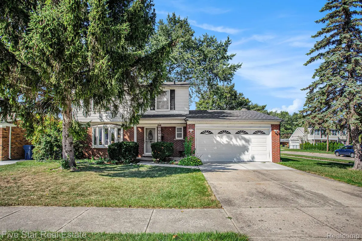 31263 Shaw Drive, Warren, MI 48093 - #1