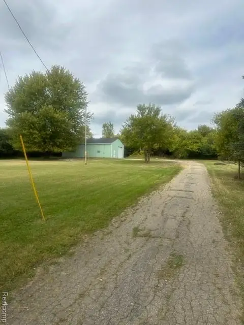 3.9 Acres W Court Street, Flint, MI 48532 - #1