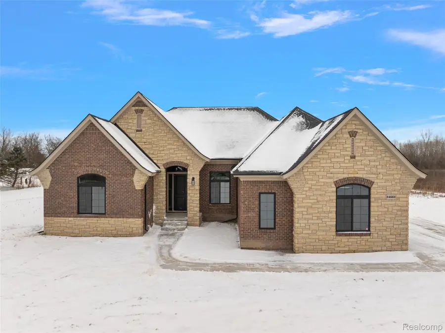 1 Pinery Court, Orion, MI 48362 - #2