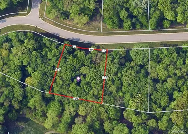 643 Kings Fairway Lane, GrandBlanc, MI 48439