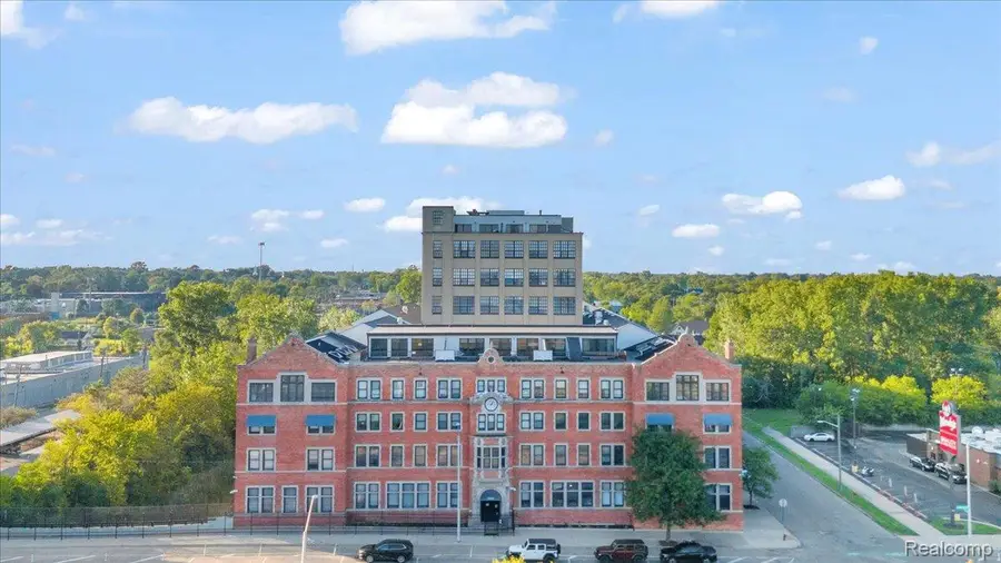 6533 E Jefferson Avenue #239E, Detroit, MI 48207 - #2