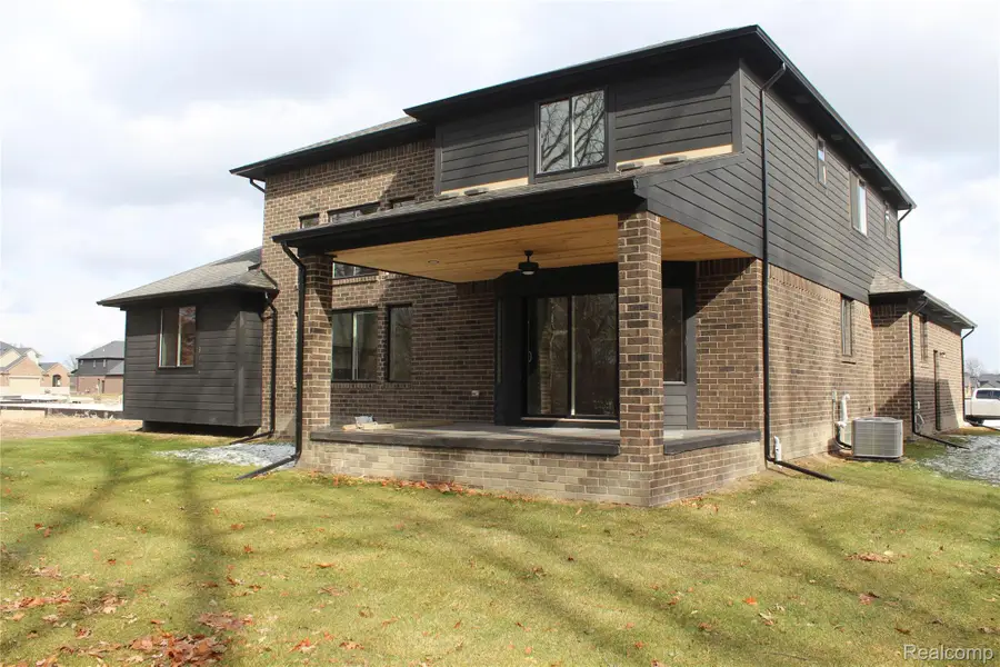 50315 Arcadia Drive, Macomb, MI 48042 - #2