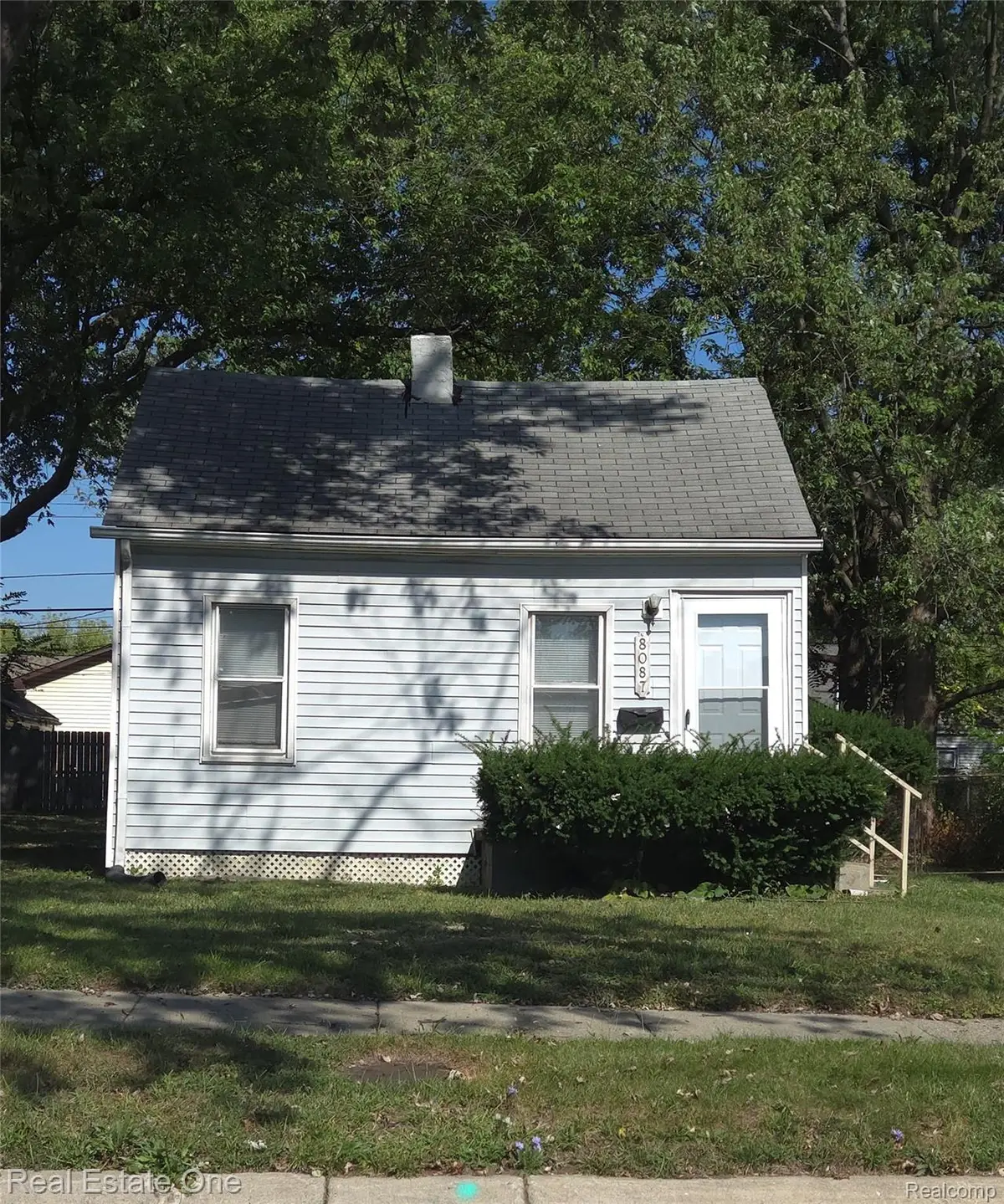 8087 Continental Avenue, Warren, MI 48089 - #1