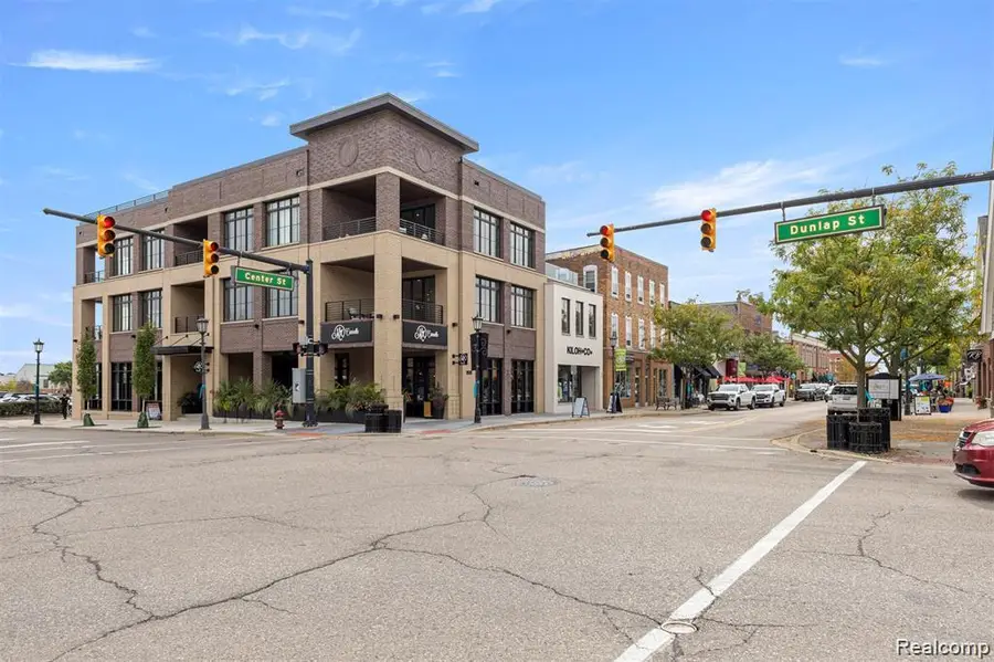 156 N Center Unit 303, Northville, MI 48167 - #2