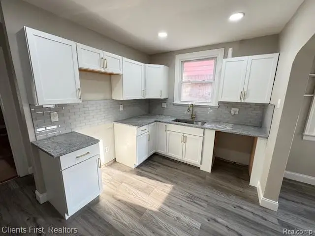 18467 Santa Rosa Drive, Detroit, MI 48221 - #2