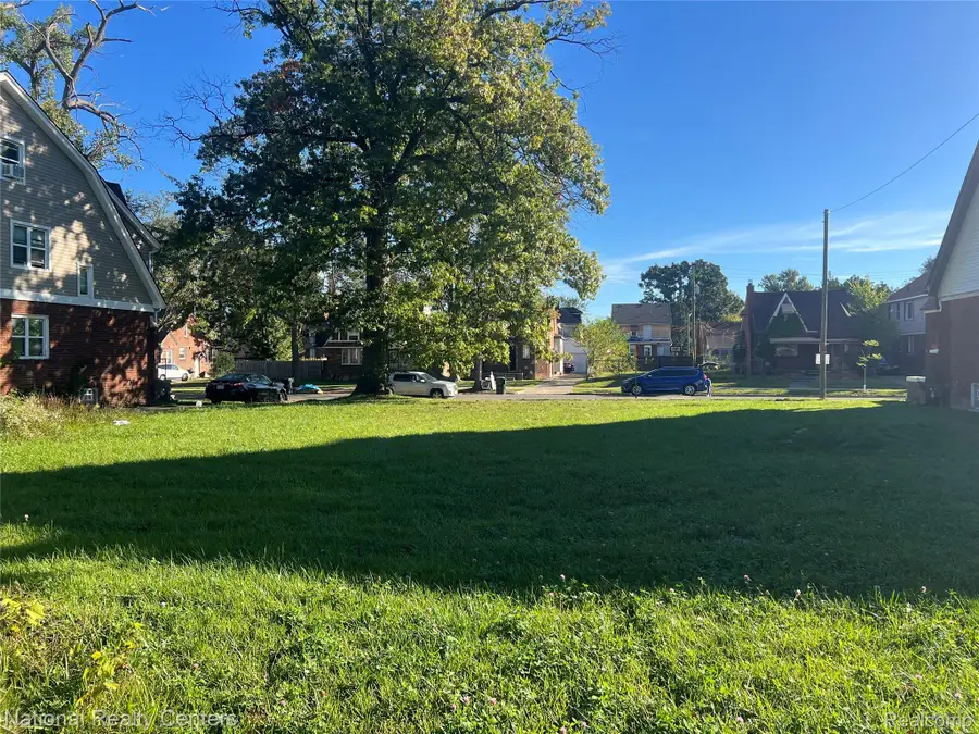 5067 Buckingham Avenue, Detroit, MI 48224 - #3