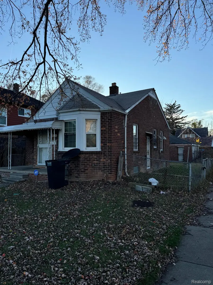 6545 Rutland Street, Detroit, MI 48228 - #2